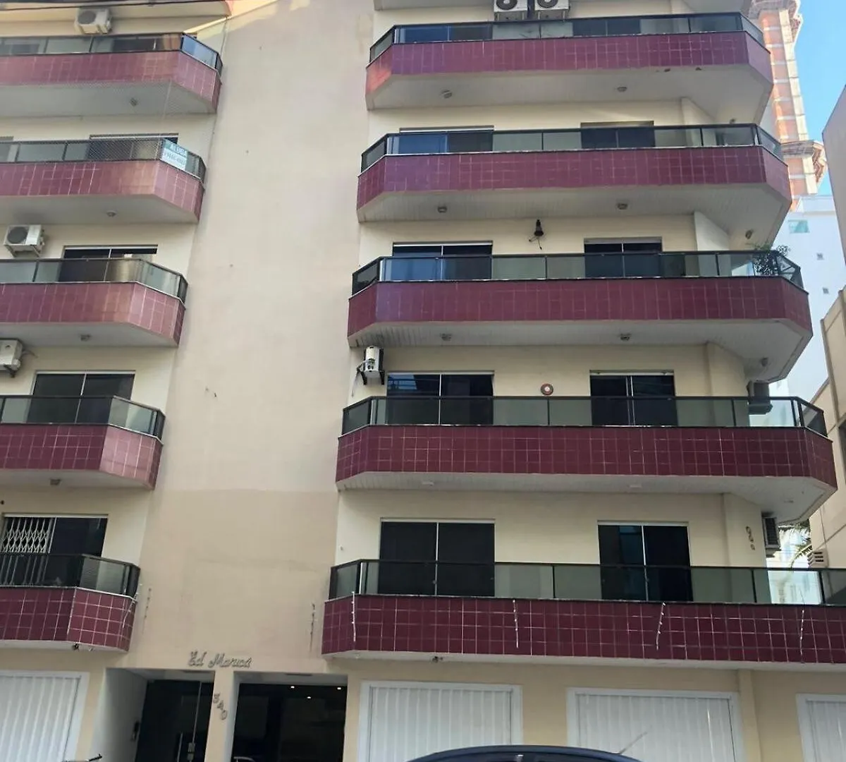 Apto Grande A Poucos Passos Do Mar Balneário Camboriú 0*,  Brasilien